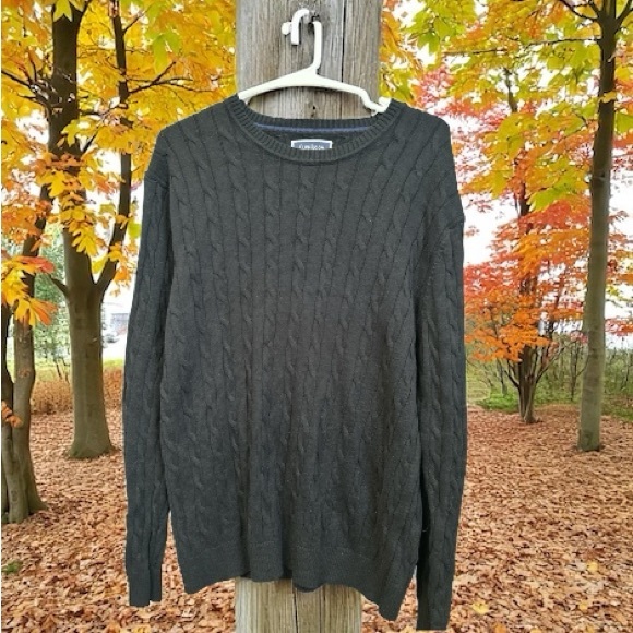Club Room Navy Blue Men’s Cable Knit Sweater Size Large - Picture 1 of 6